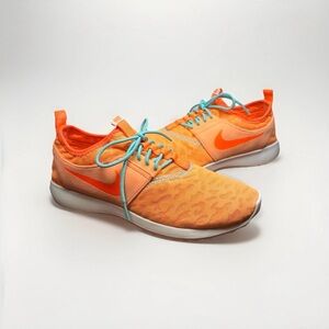 Nike Juvenate Peach Cream Women’s Size 9 Shoes 844973-800